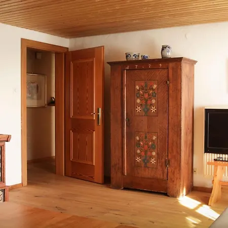 Haus Evi - Obergeschoss Oberstaufen